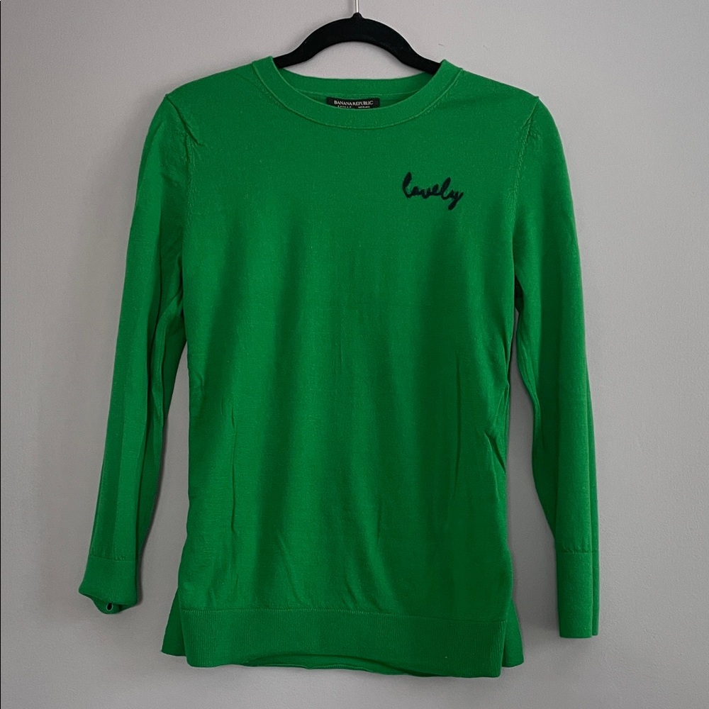 Banana Republic Vibrant Green Long Sleeve Top